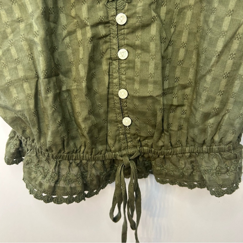 American Eagle Women’s Green Crochet Trim Embroidered Sleeveless Top, Size XS - Picture 3 of 8